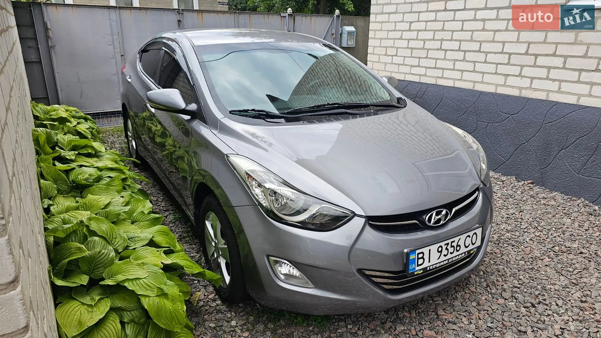 Hyundai Elantra, 2012