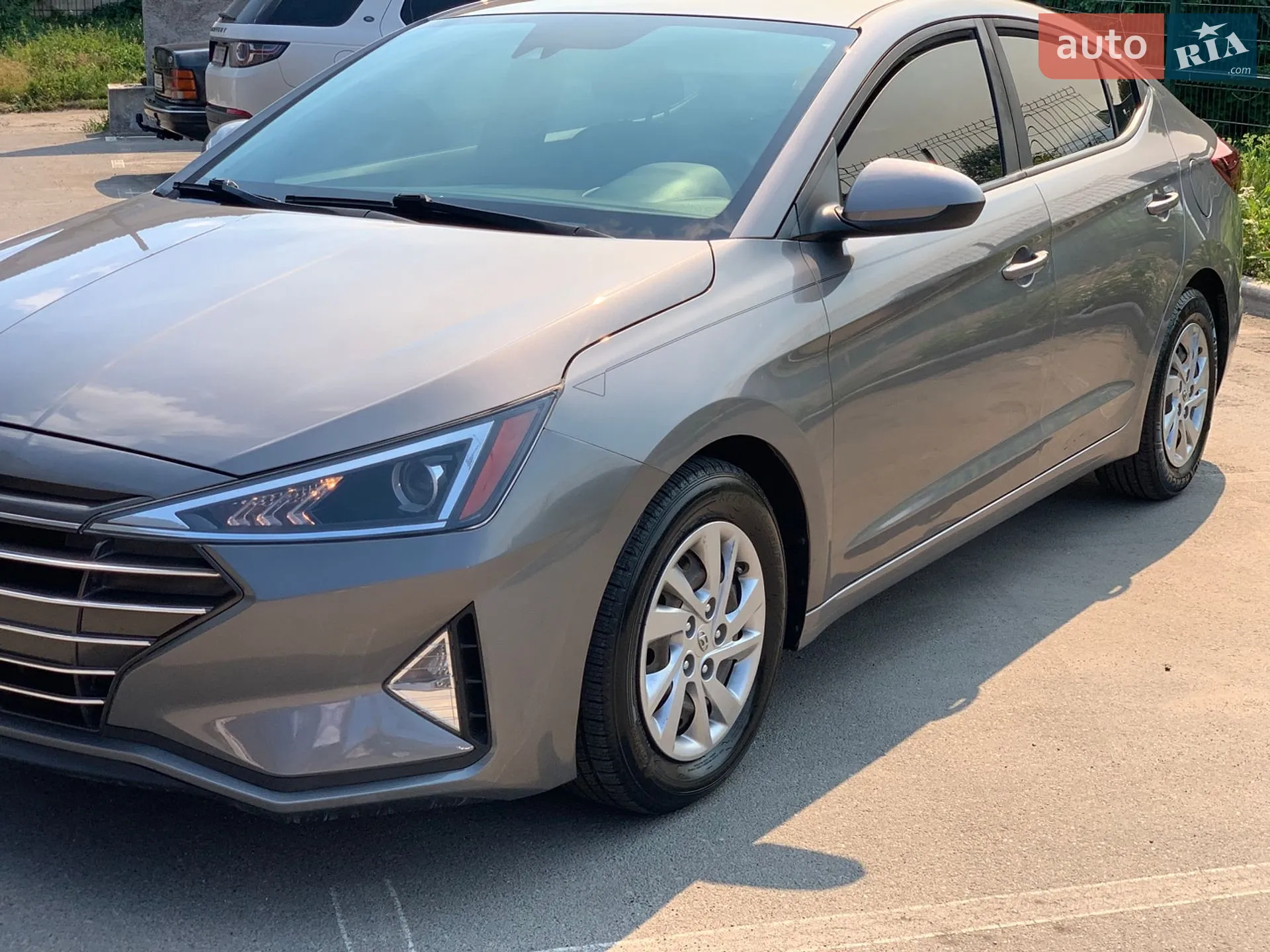 Hyundai Elantra, 2019