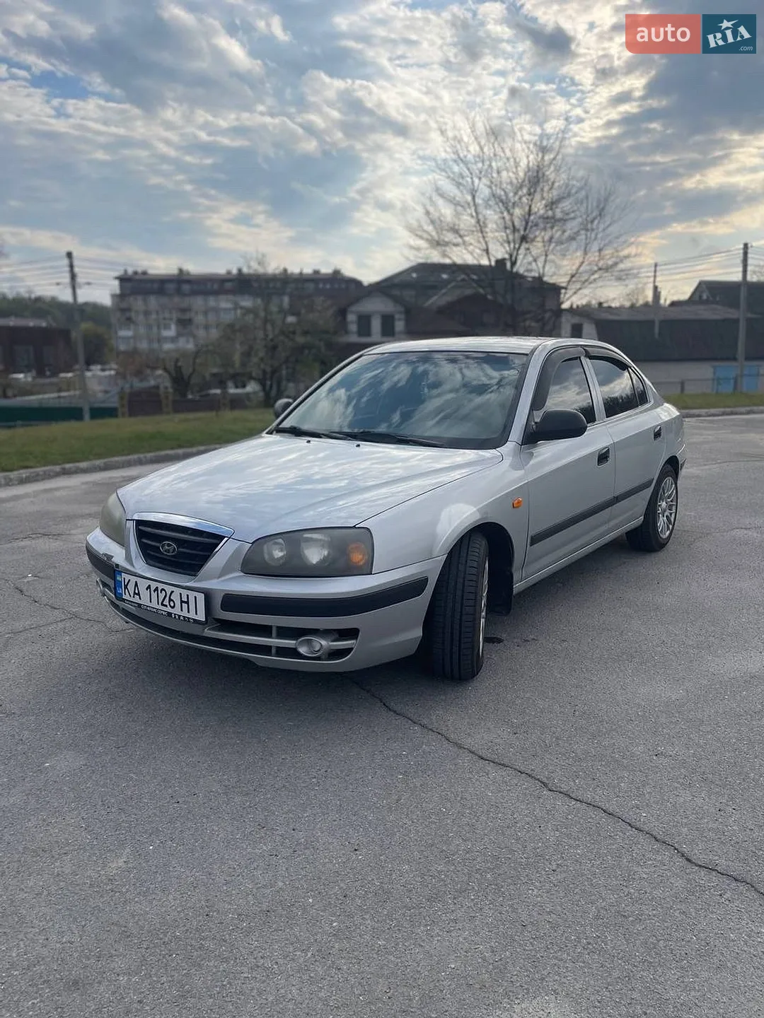 Hyundai Elantra, 2004