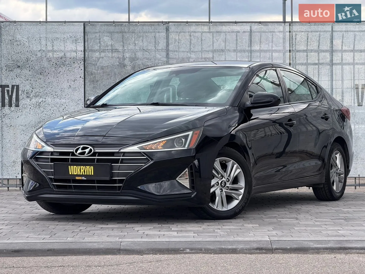 Hyundai Elantra, 2019