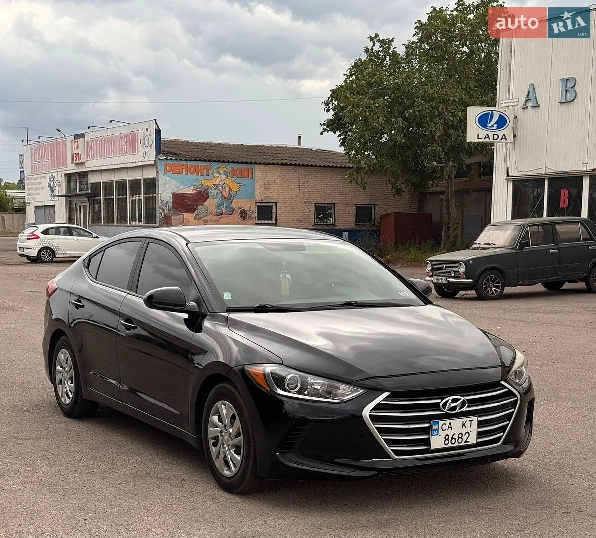 Hyundai Elantra, 2016