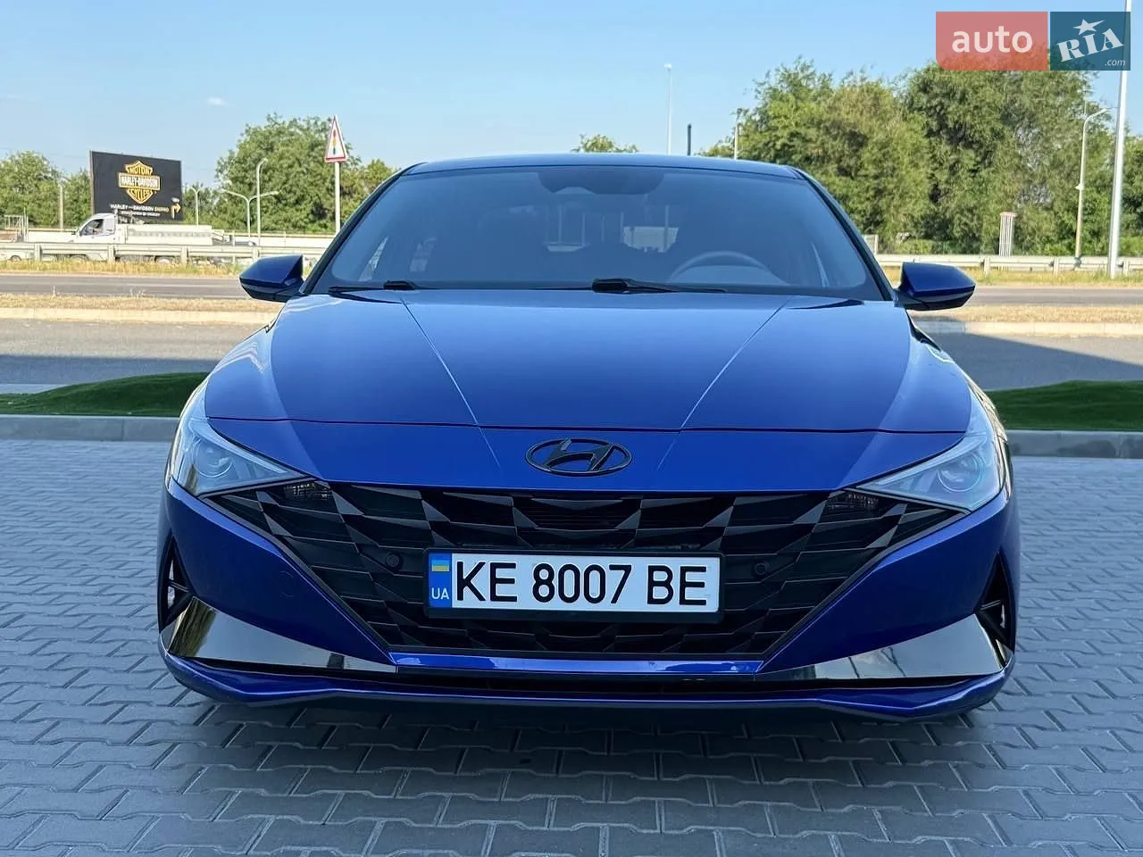 Hyundai Elantra, 2022
