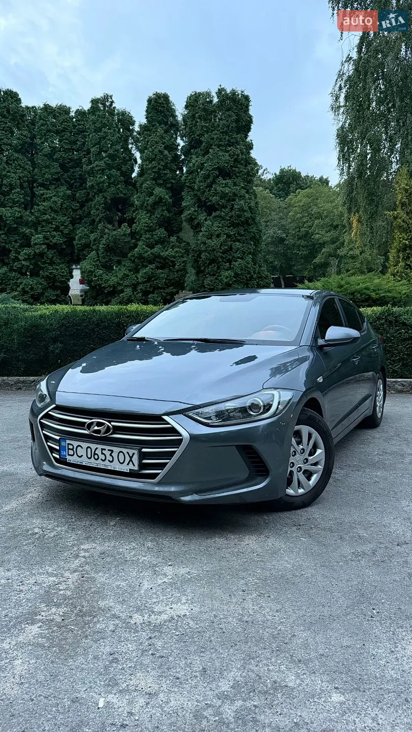 Hyundai Elantra, 2017