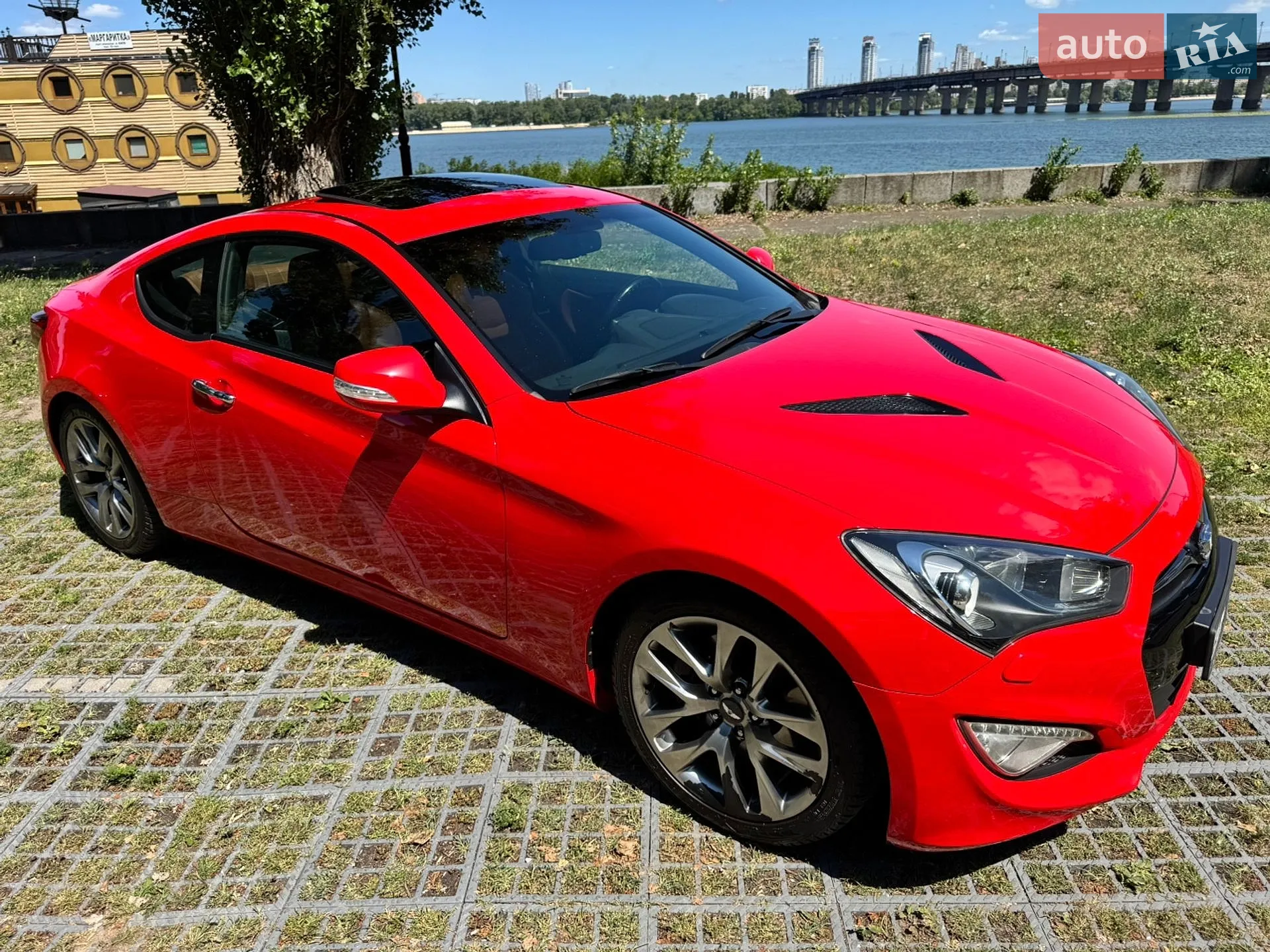 Hyundai Genesis Coupe, 2013