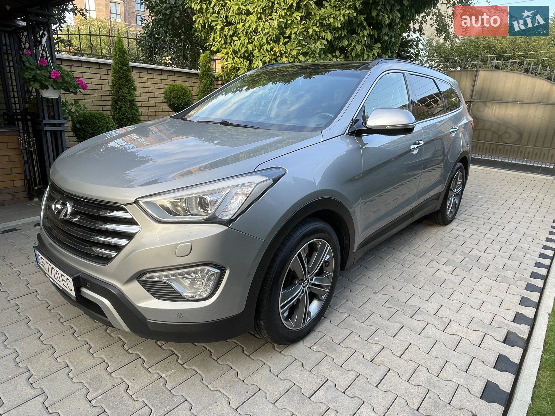 Hyundai Grand Santa Fe, 2015