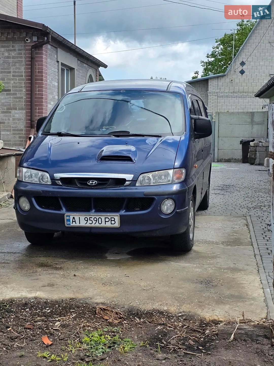 Hyundai H-1, 2004