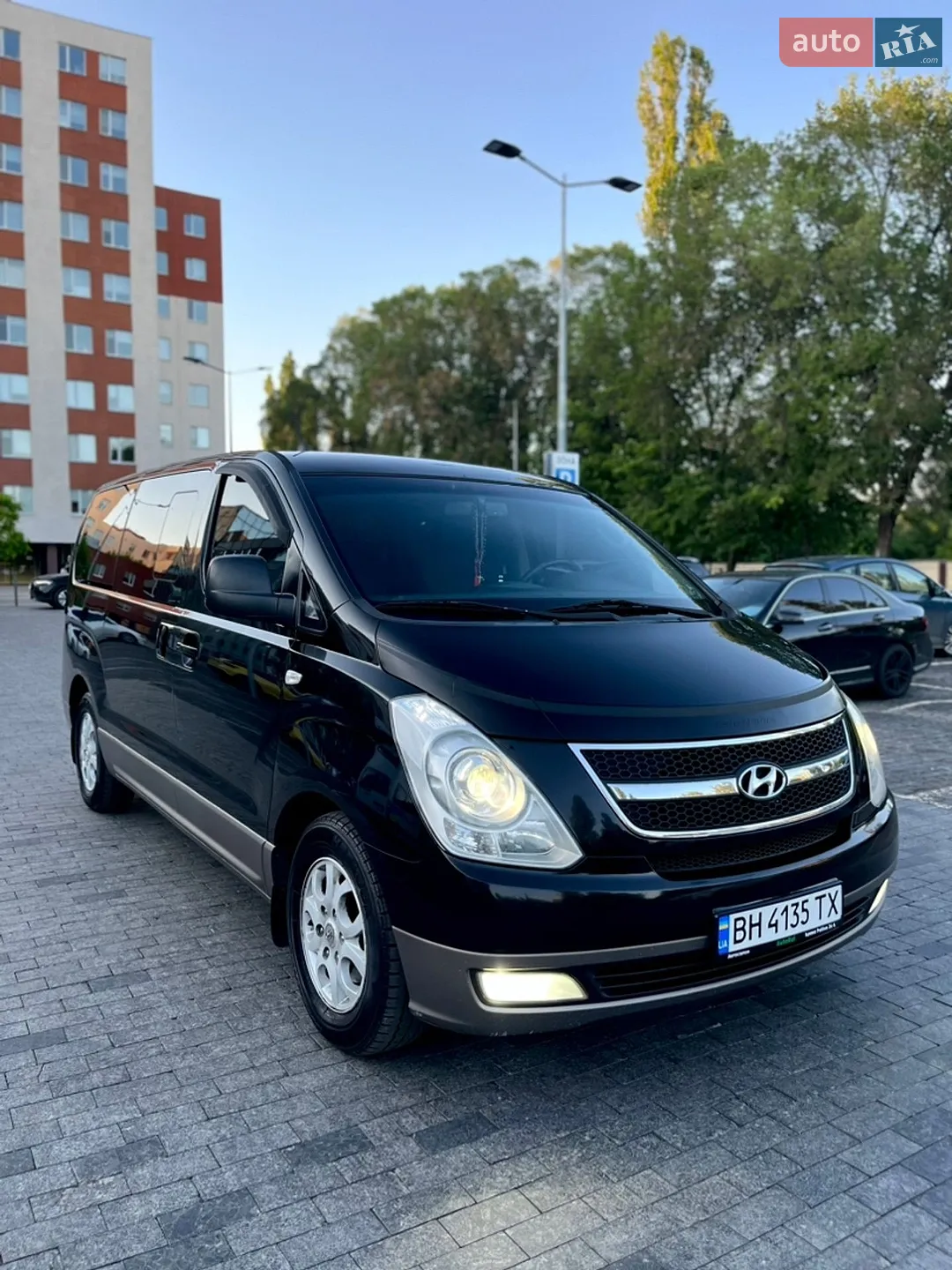 Hyundai H-1 2012 — 1