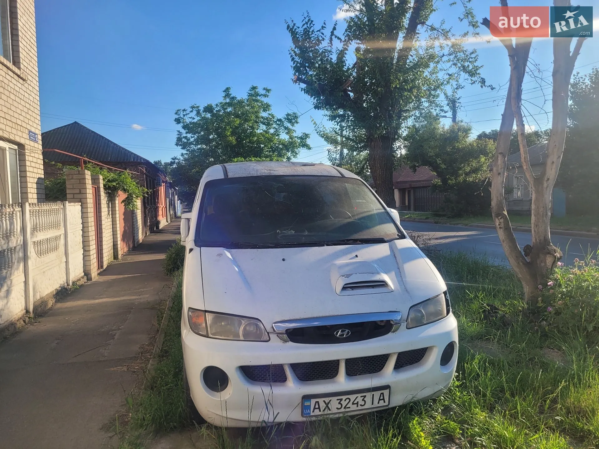 Hyundai H-1, 2001