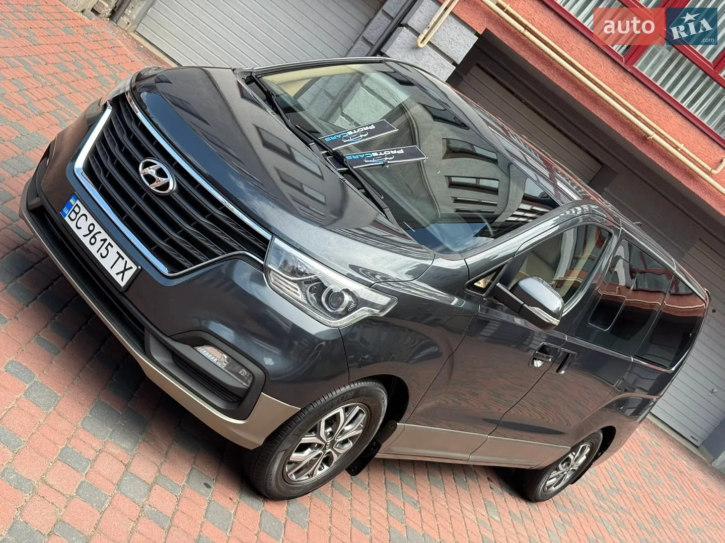 Hyundai H-1, 2019
