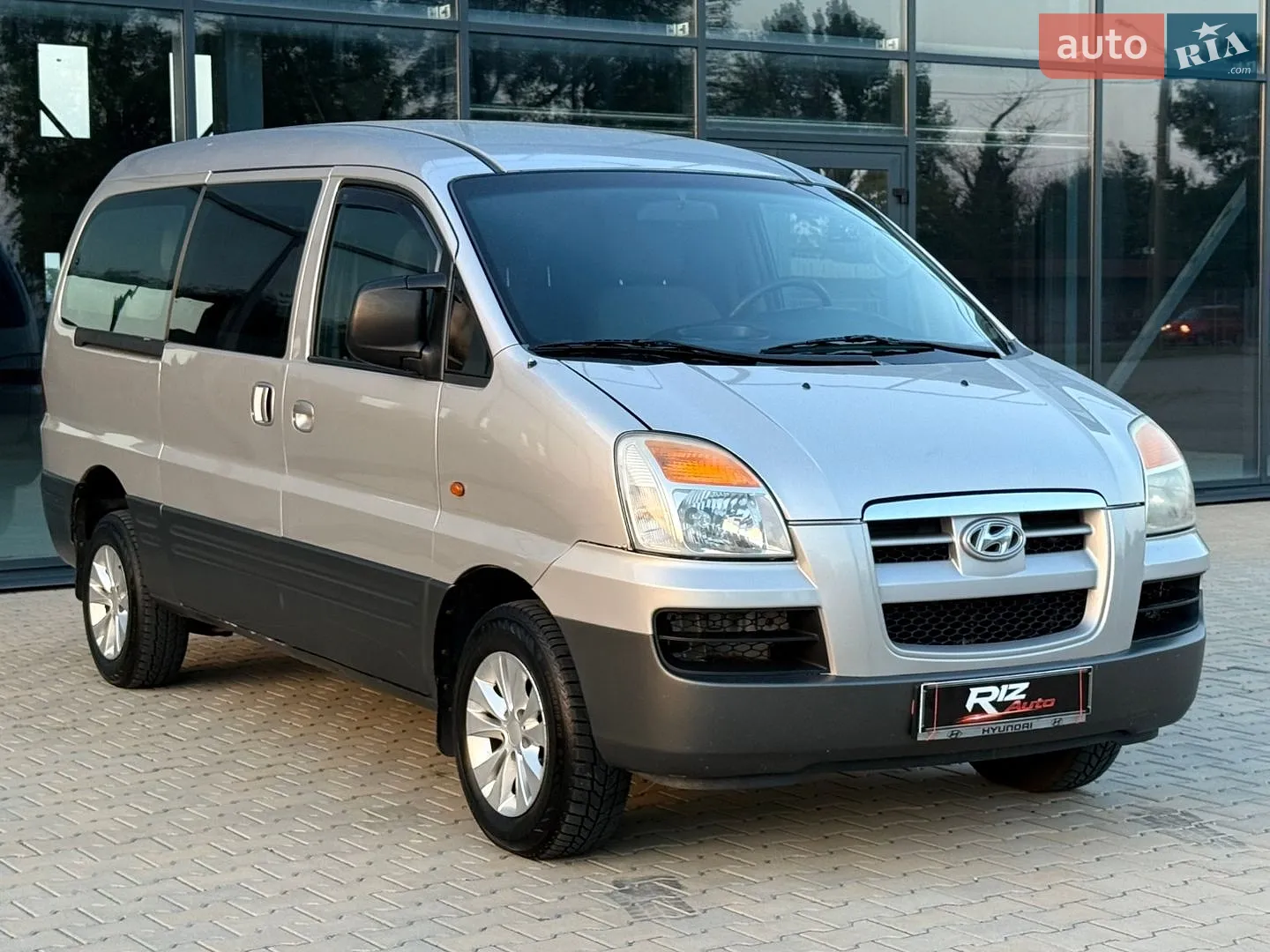 Hyundai H-1, 2005