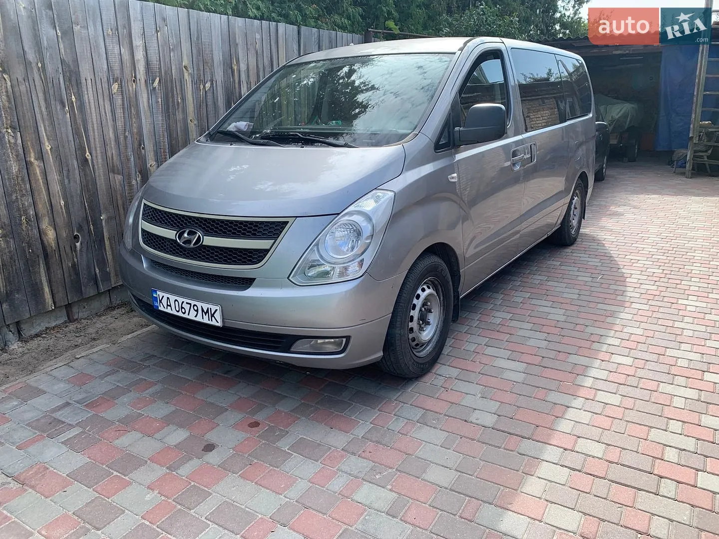 Hyundai H-1, 2012