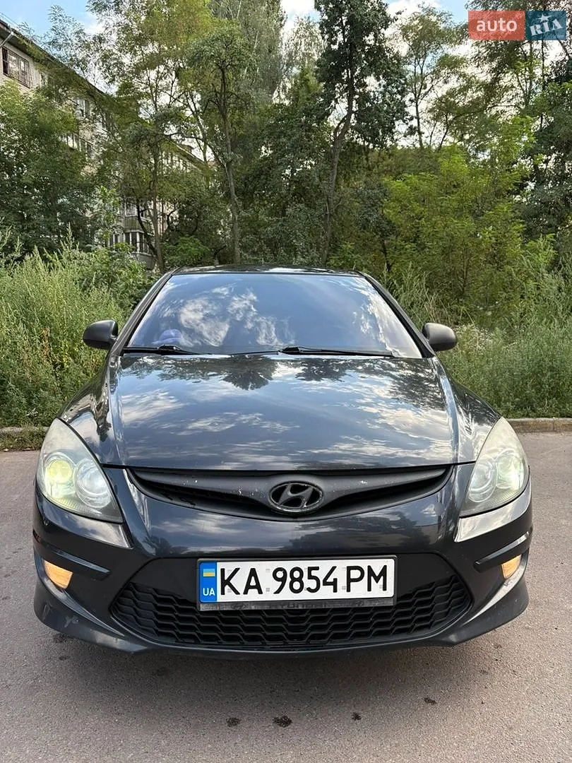 Hyundai i30, 2010