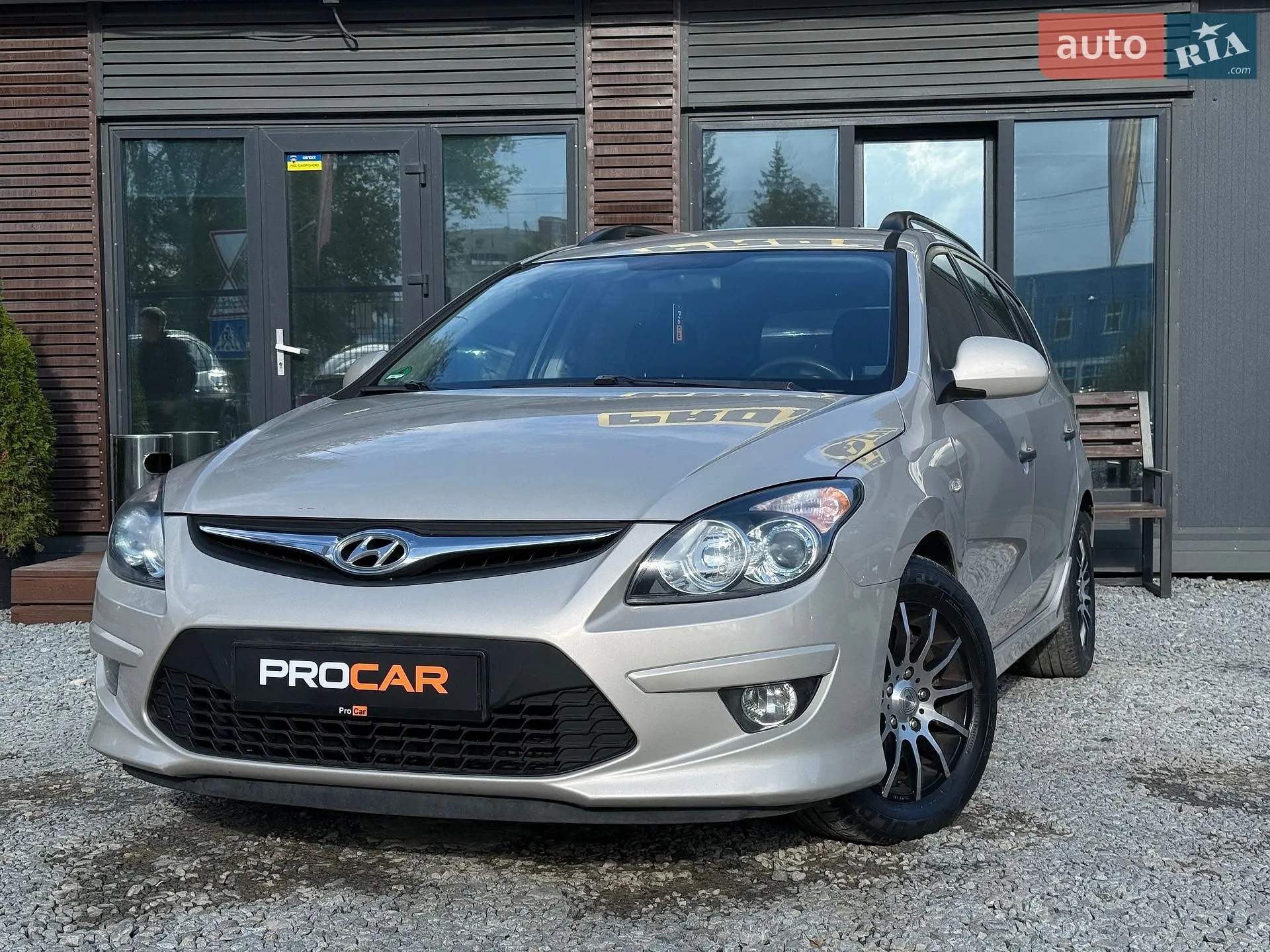 Hyundai i30, 2011