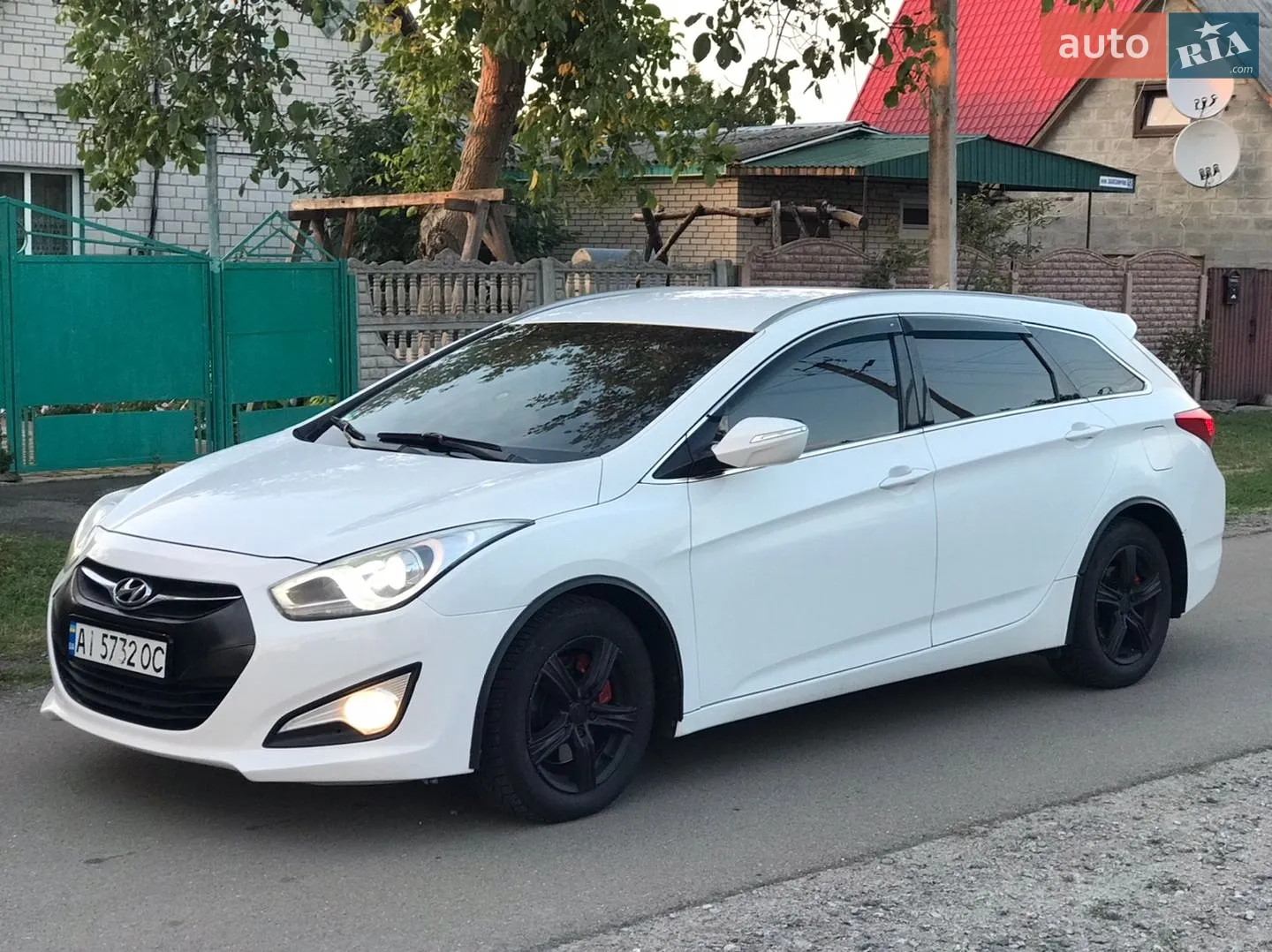 Hyundai i40, 2011