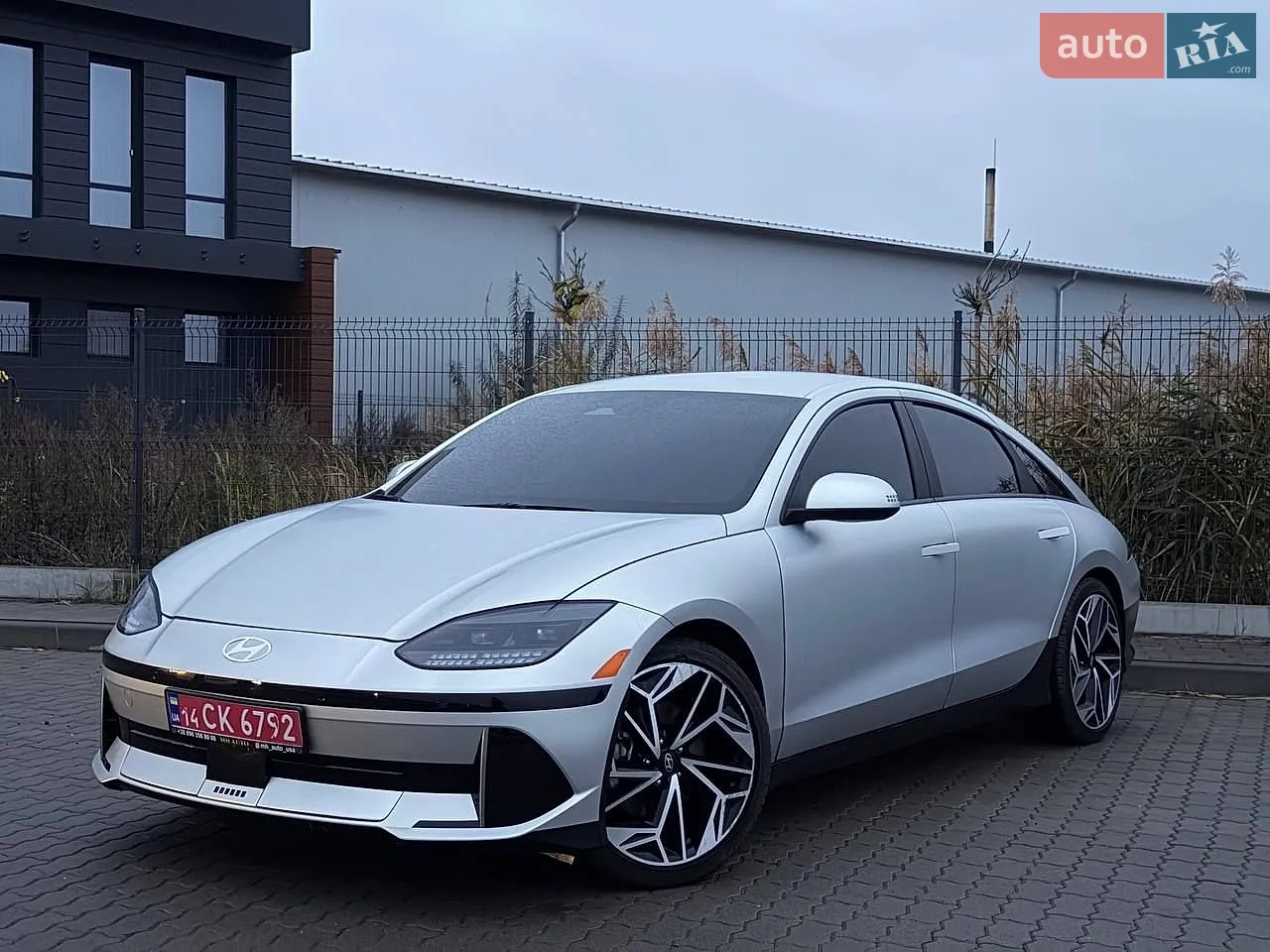 Hyundai Ioniq 6, 2024