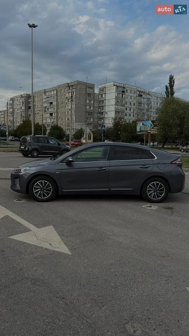 Hyundai Ioniq, 2019