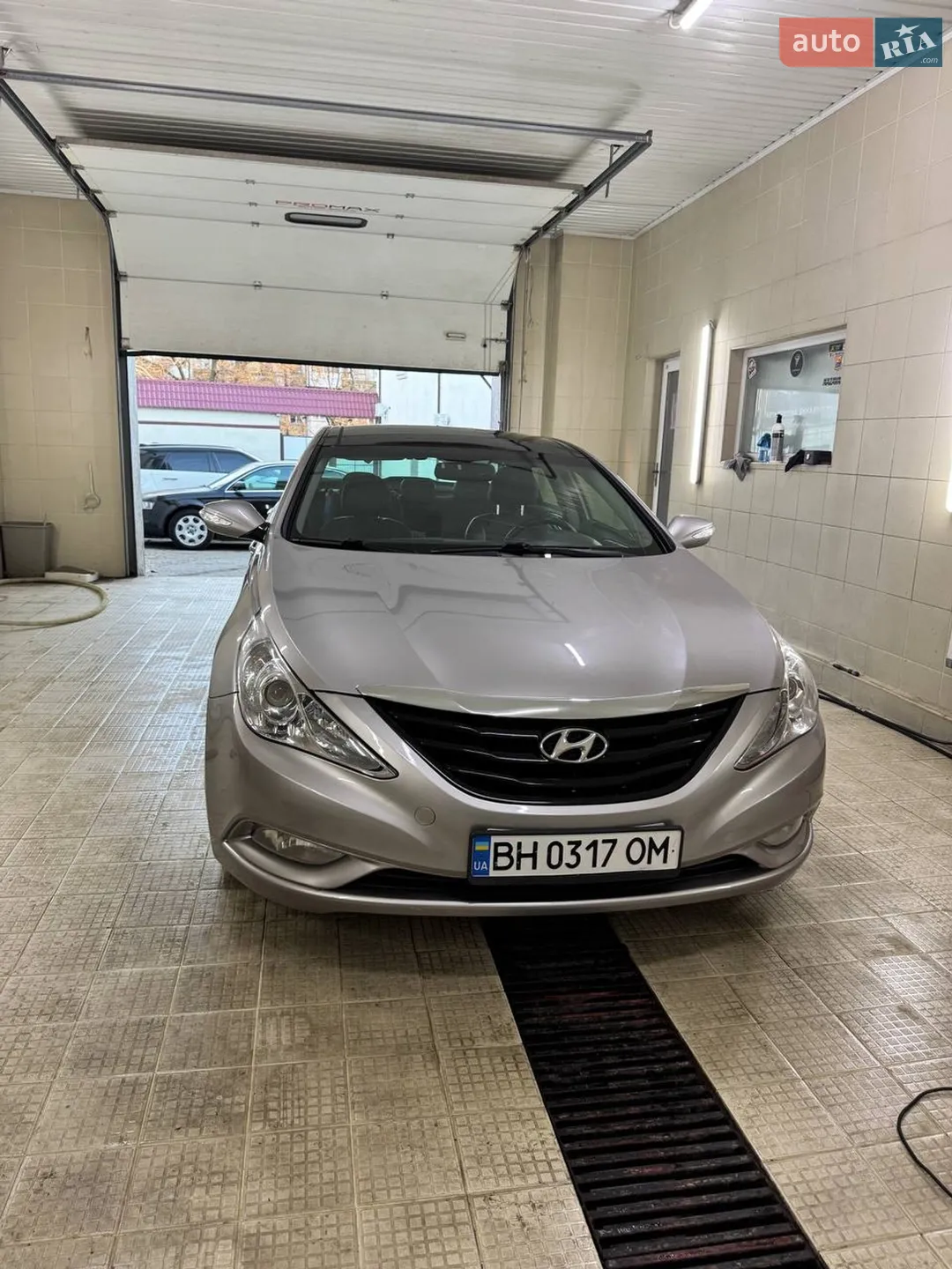 Hyundai Sonata, 2011
