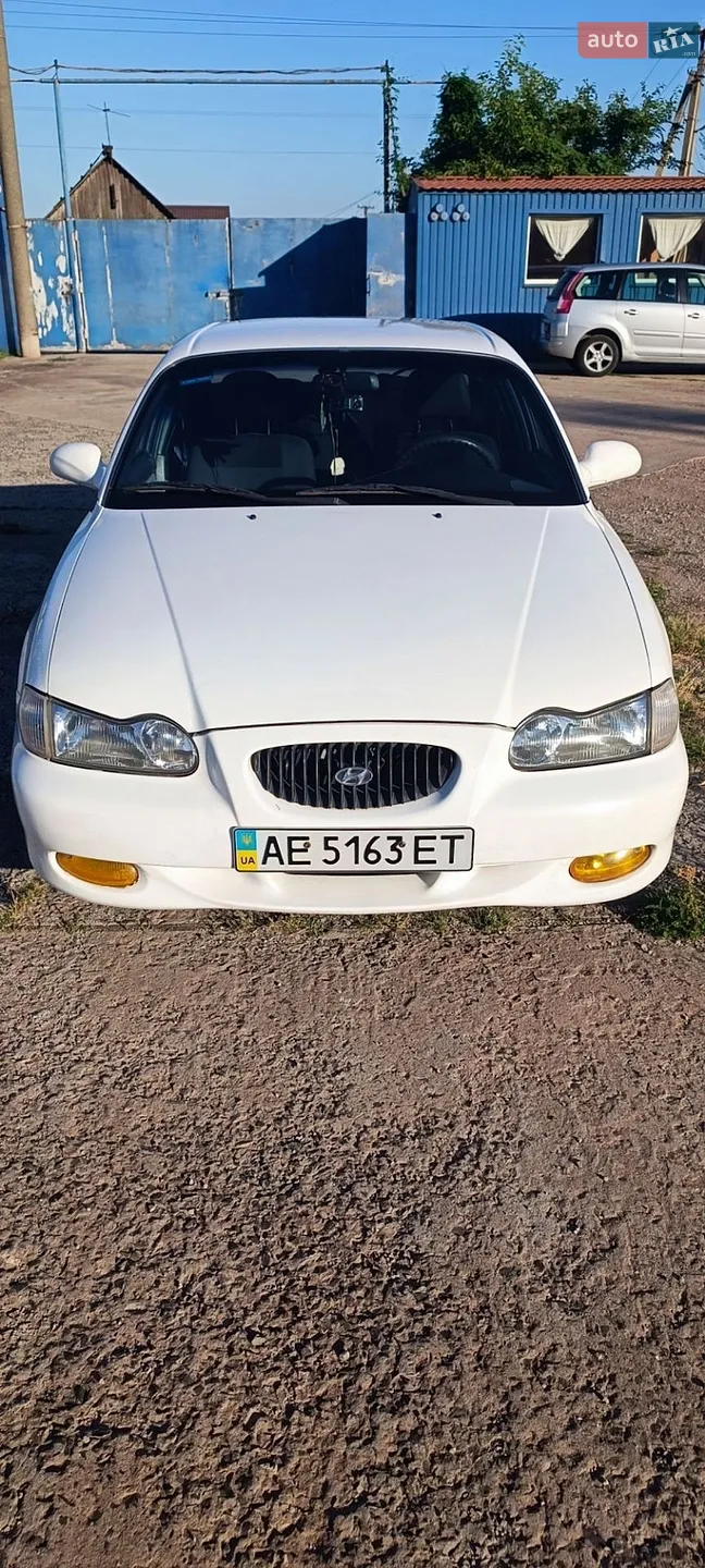 Hyundai Sonata, 1997