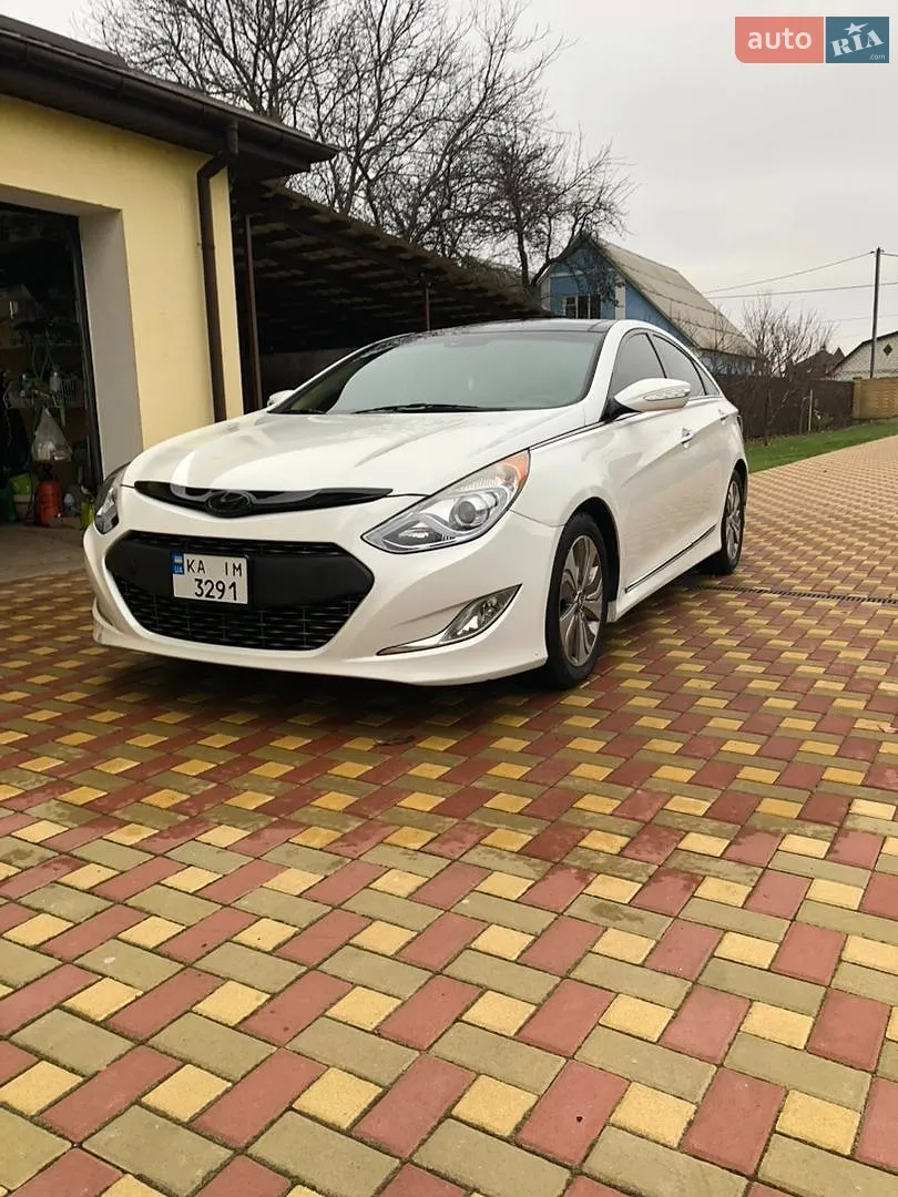 Hyundai Sonata, 2013