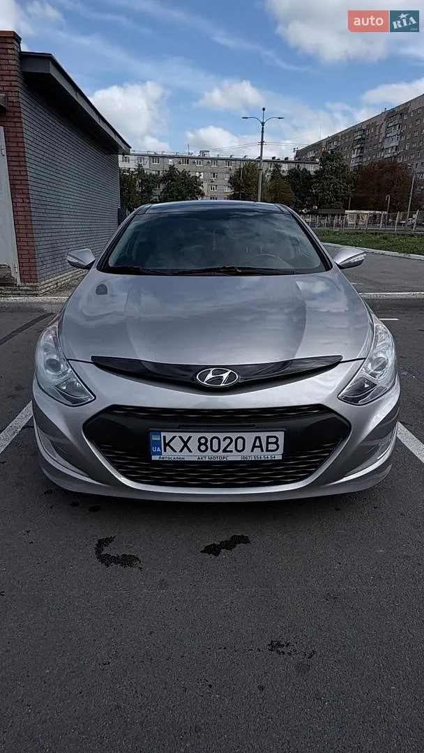Hyundai Sonata, 2013