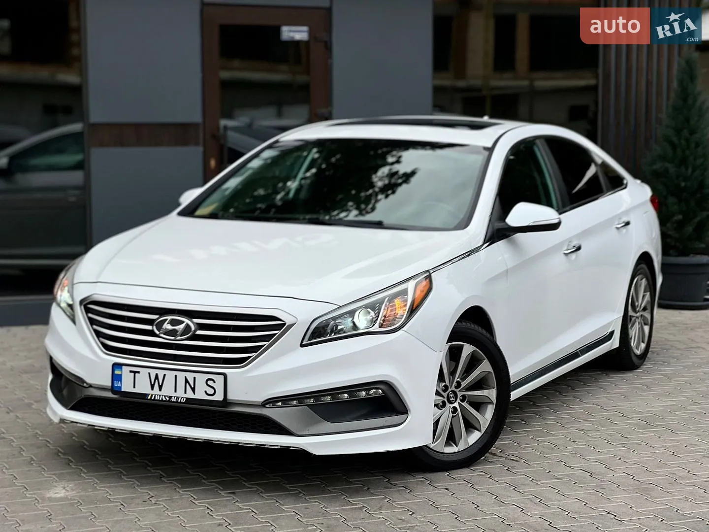 Hyundai Sonata, 2016