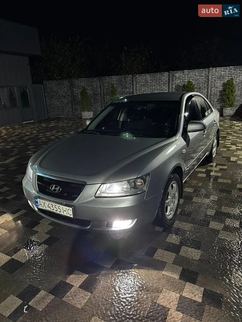 Hyundai Sonata, 2008