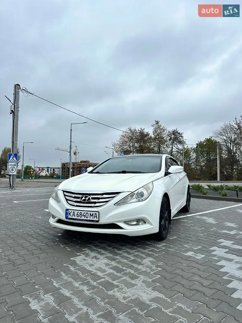 Hyundai Sonata, 2010