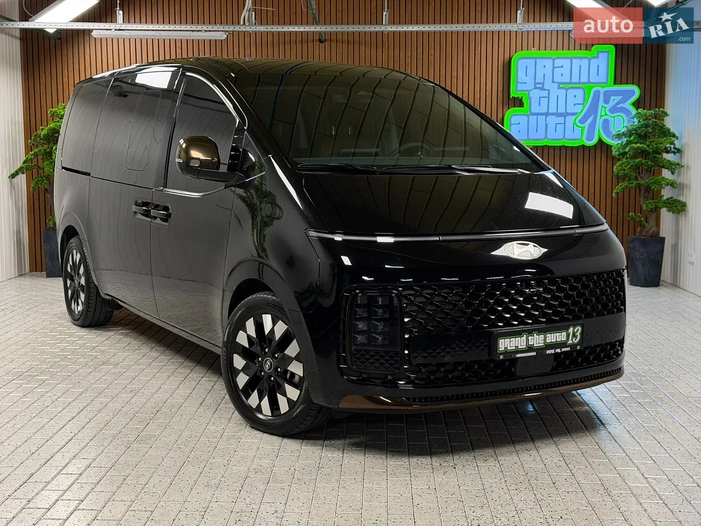 Hyundai Staria, 2025