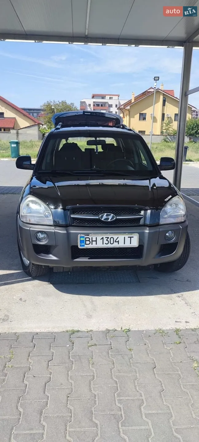 Hyundai Tucson, 2011