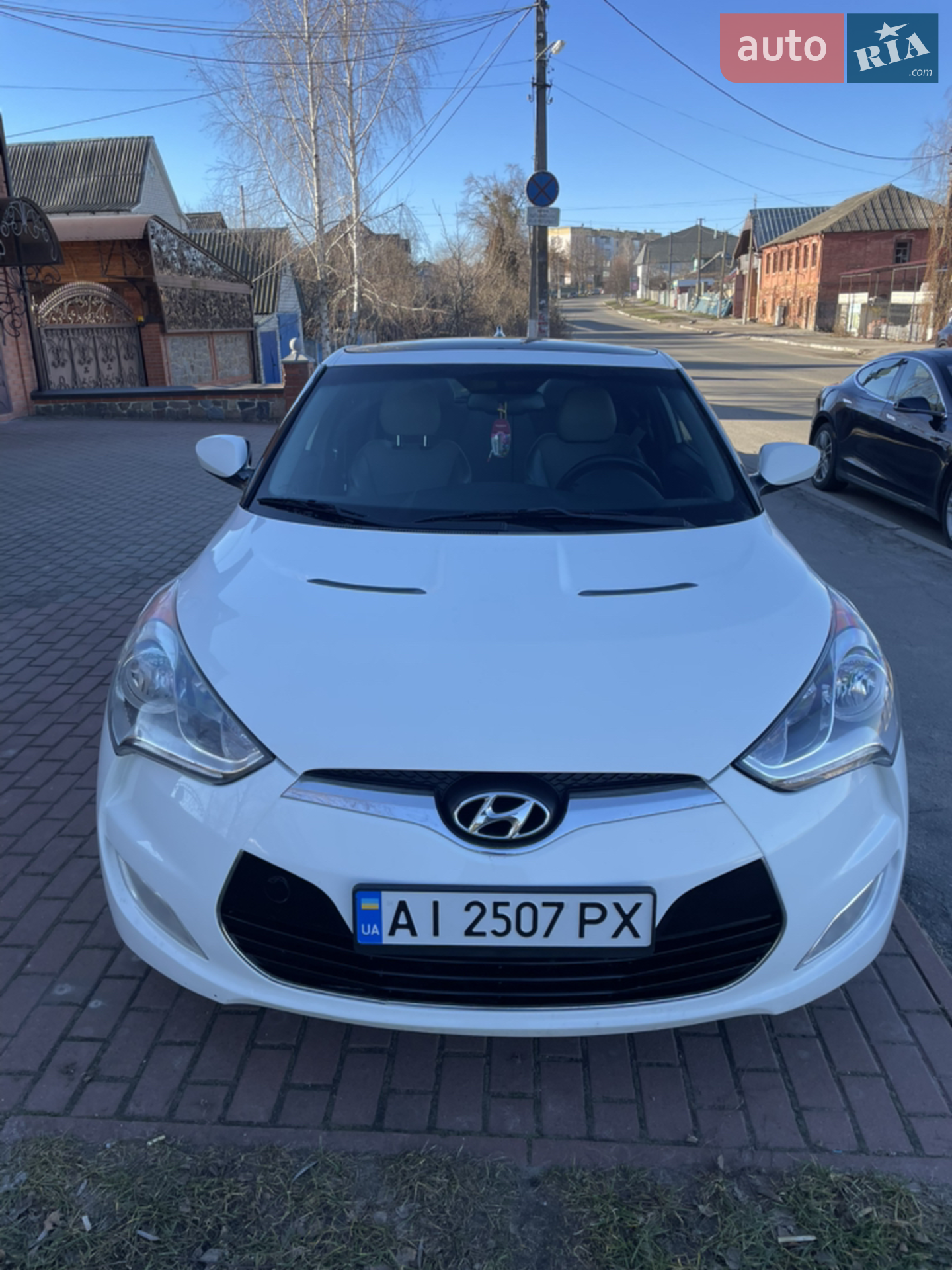 Hyundai Veloster, 2012
