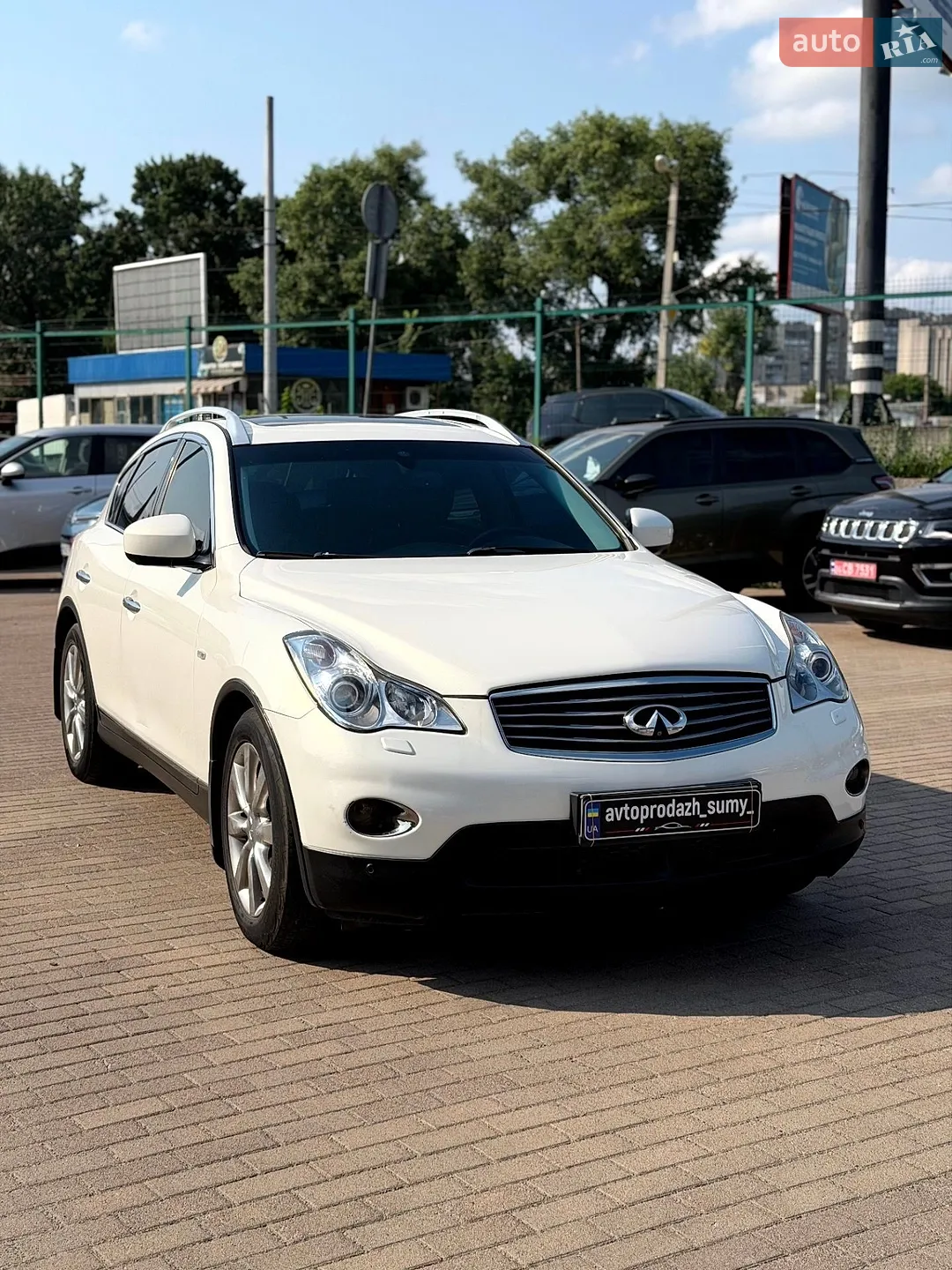 Infiniti EX 37, 2010