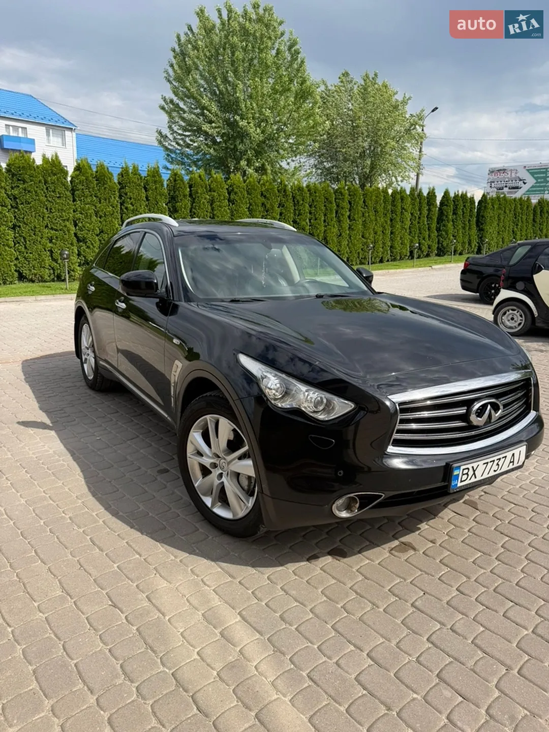 Infiniti FX 30, 2012