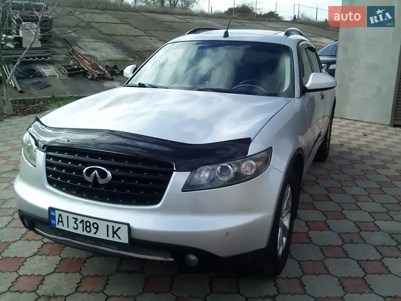 Infiniti FX 35, 2006