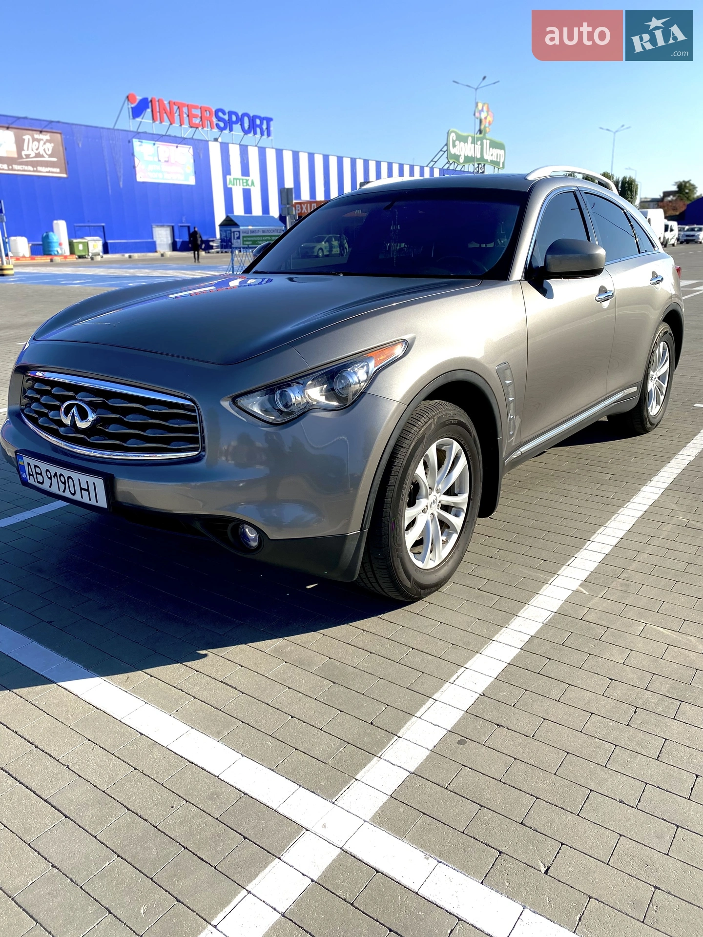 Infiniti FX 35, 2011