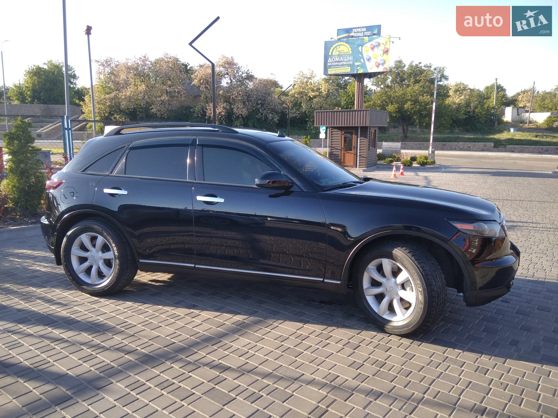 Infiniti FX 35, 2003