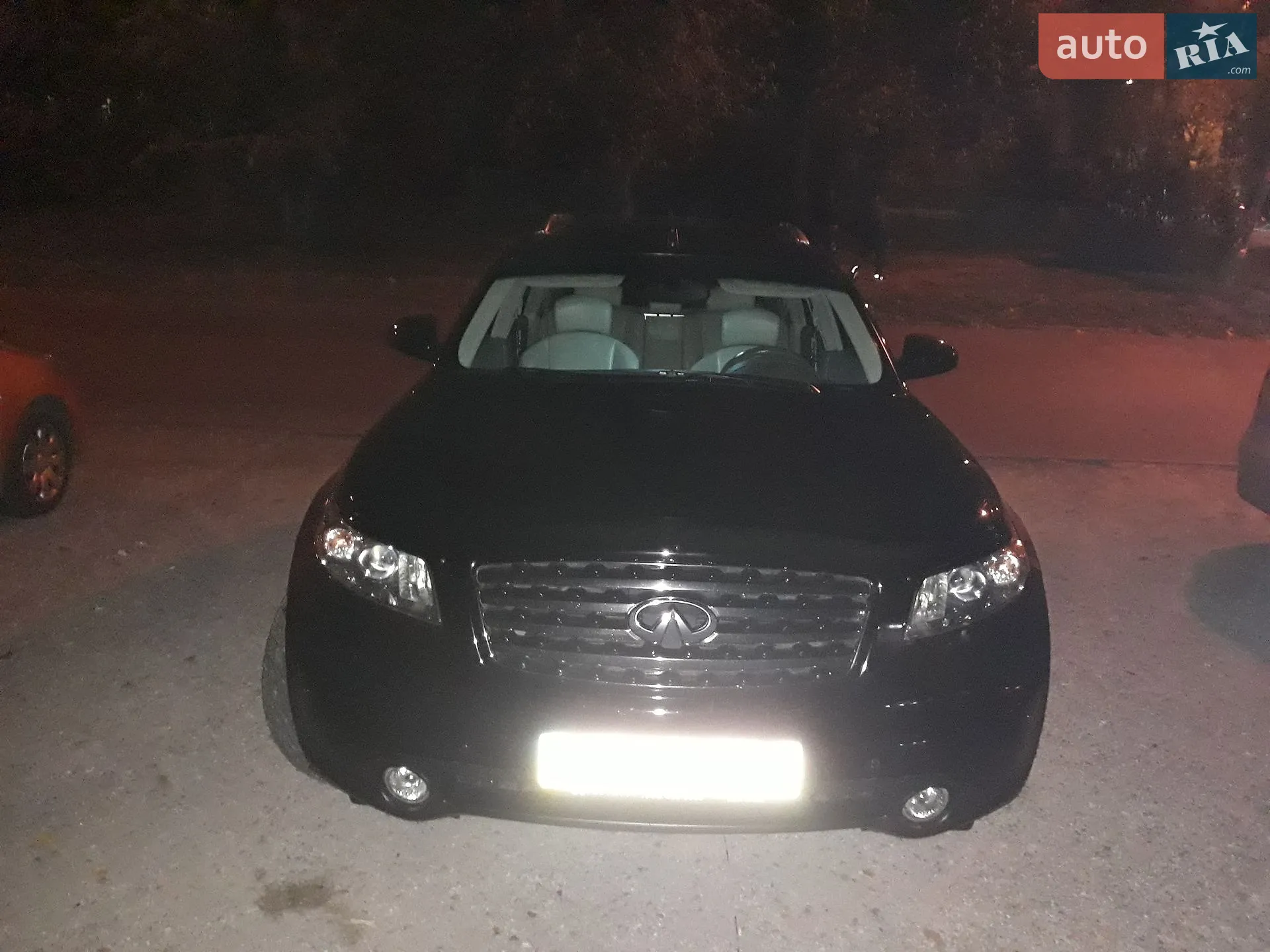Infiniti FX 35, 2005