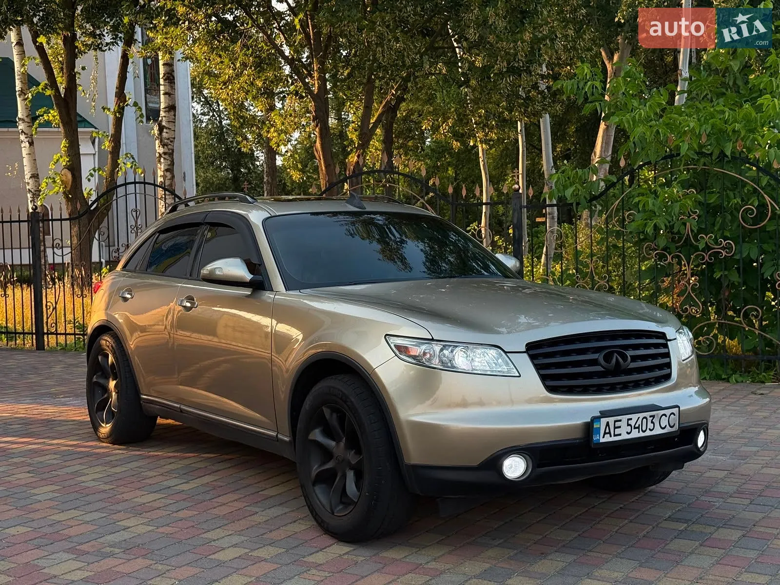 Infiniti FX 35, 2004