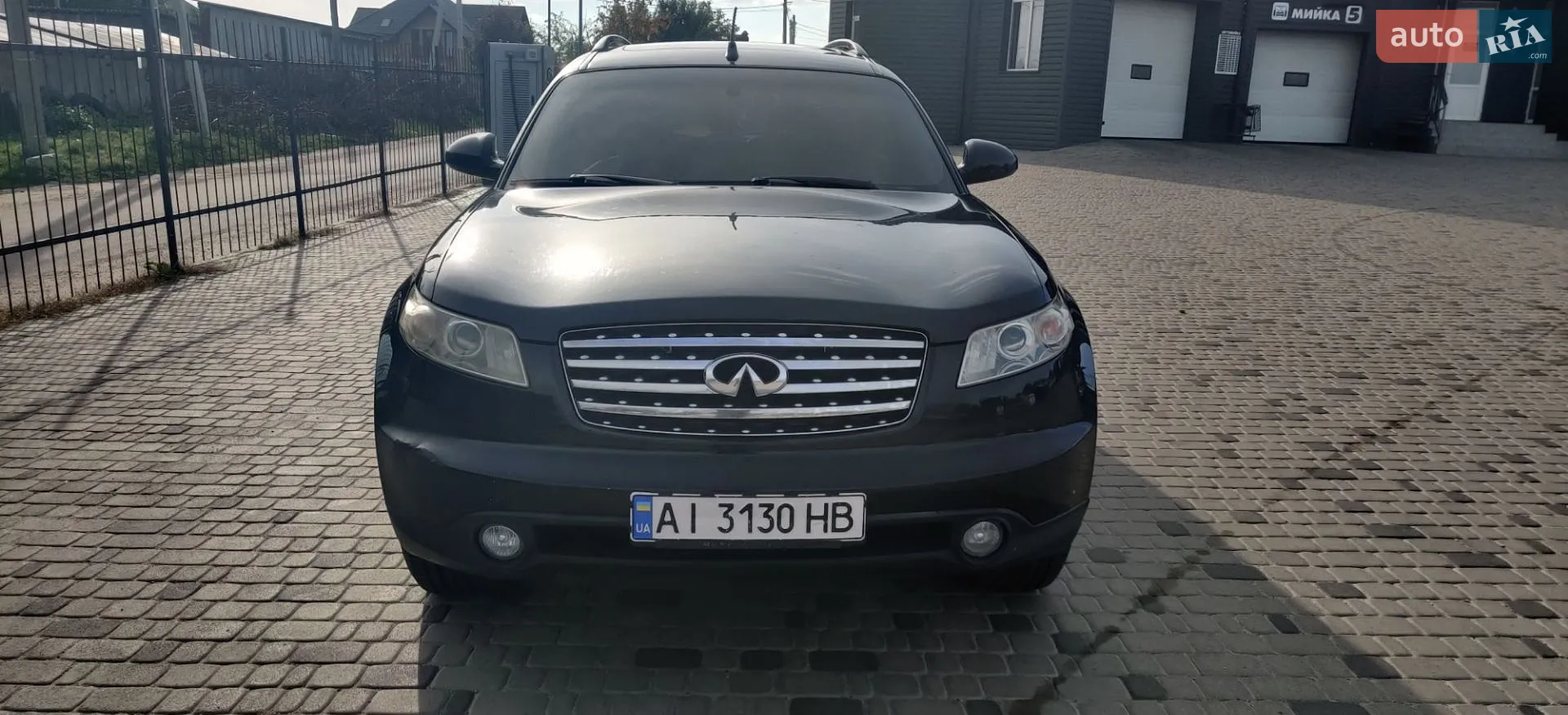Infiniti FX 35, 2004