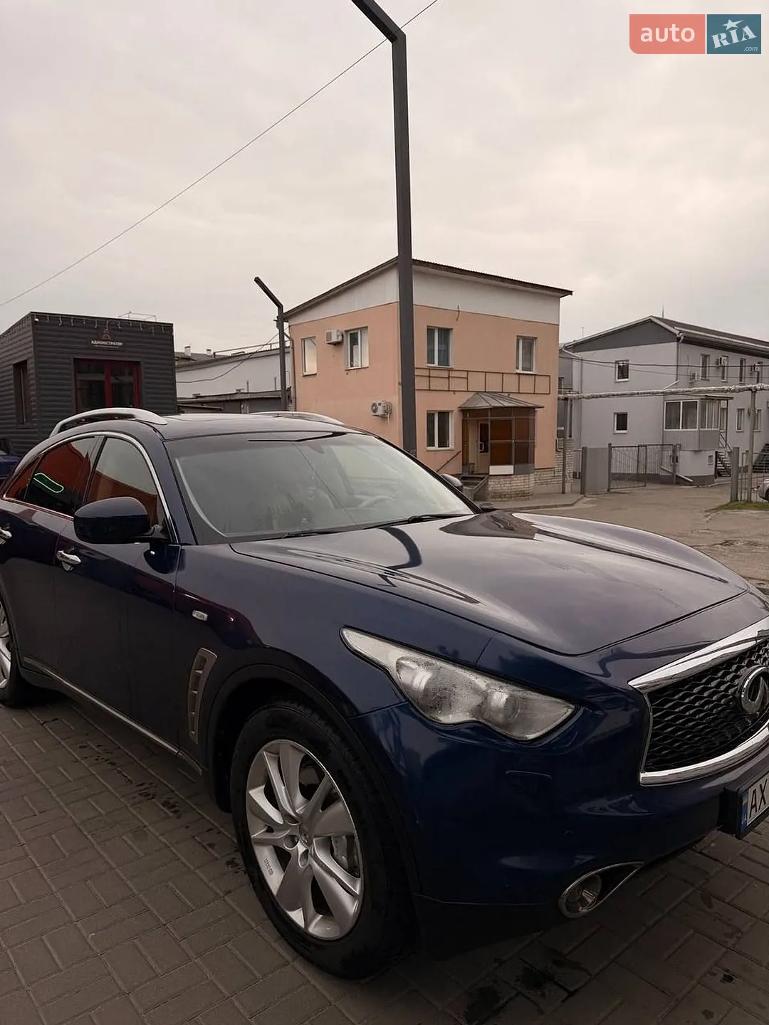 Infiniti FX 37, 2012