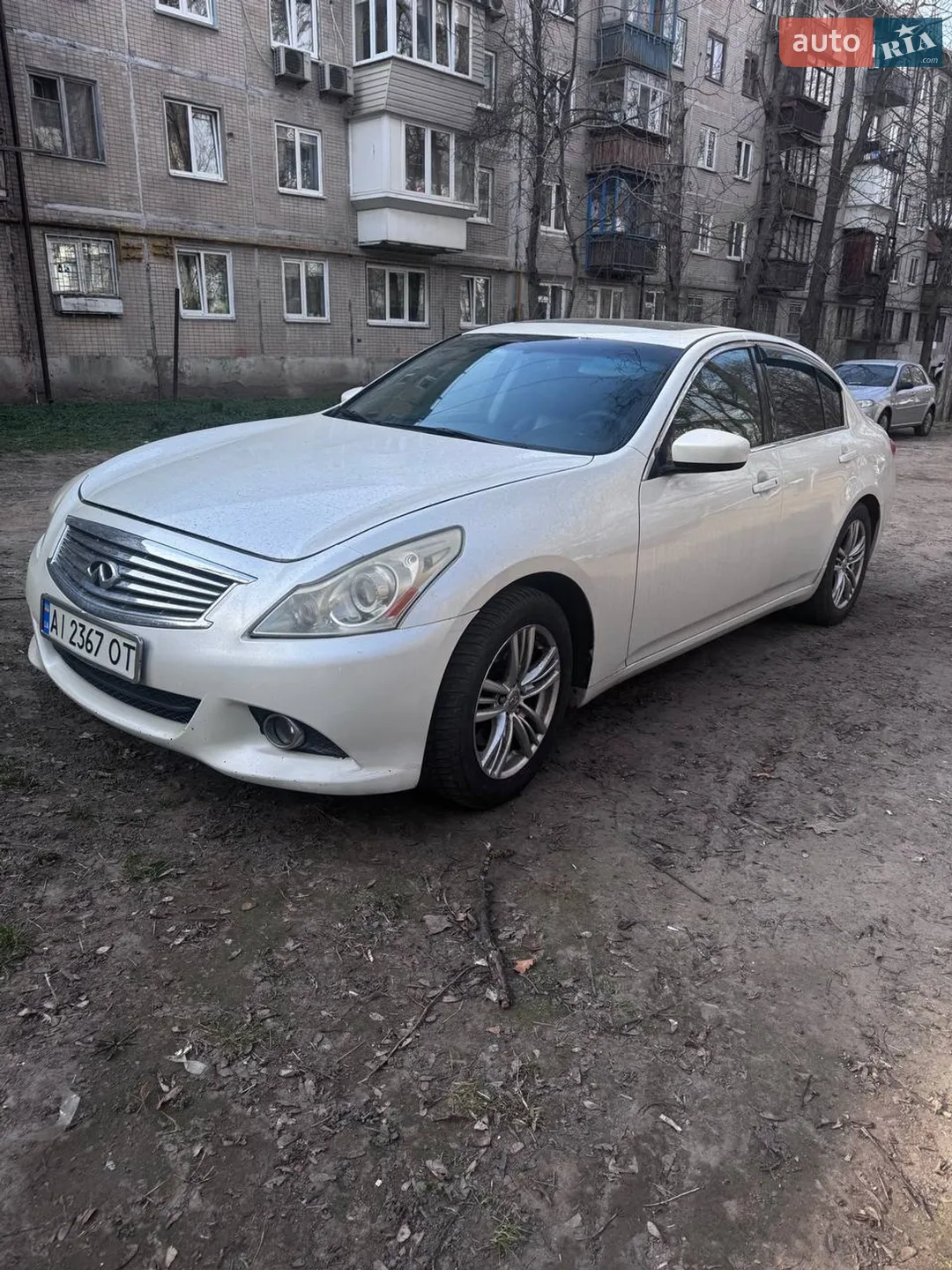 Infiniti G25, 2011