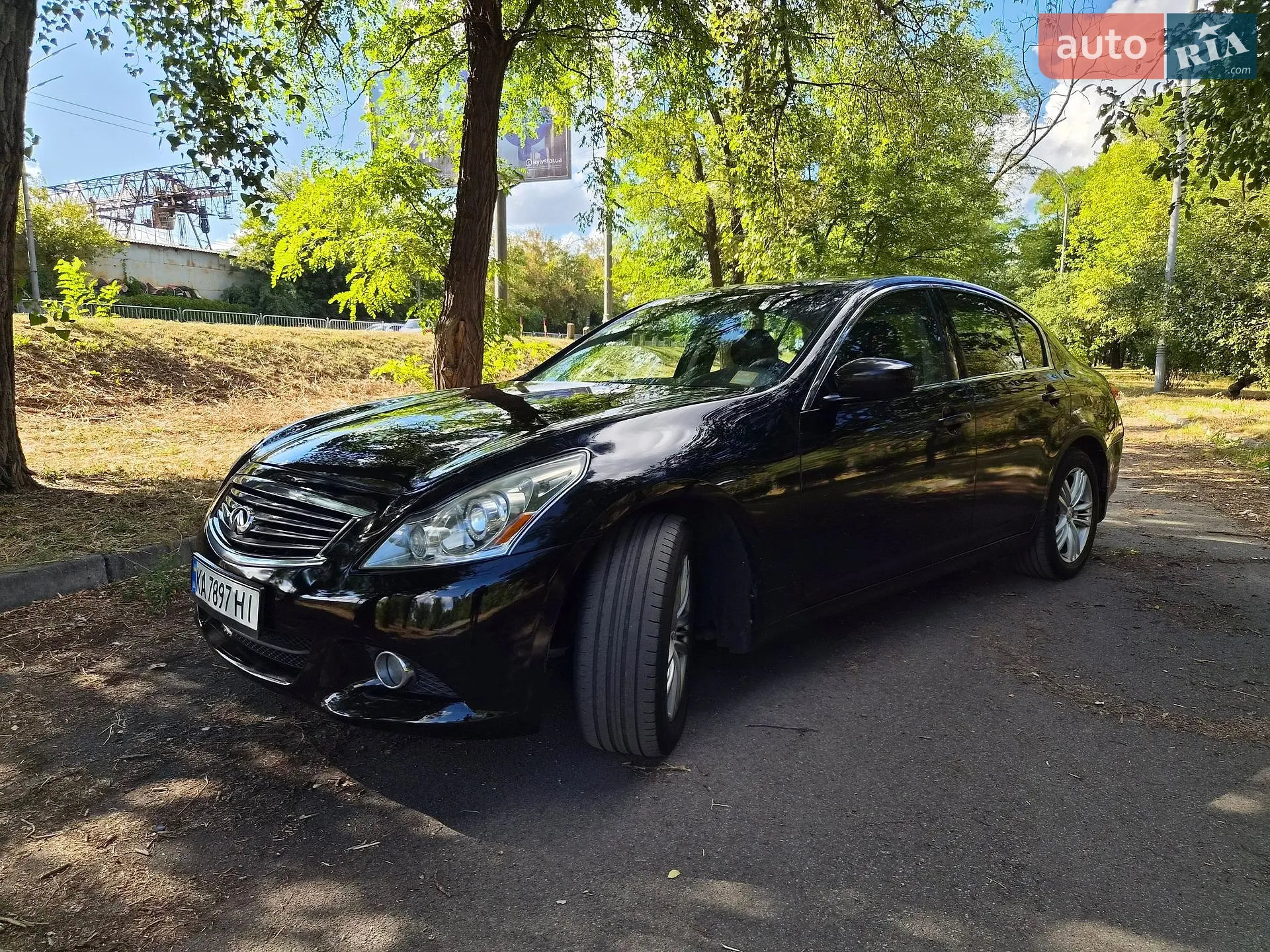 Infiniti G25, 2011