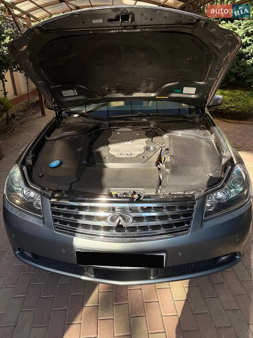 Infiniti M35, 2005