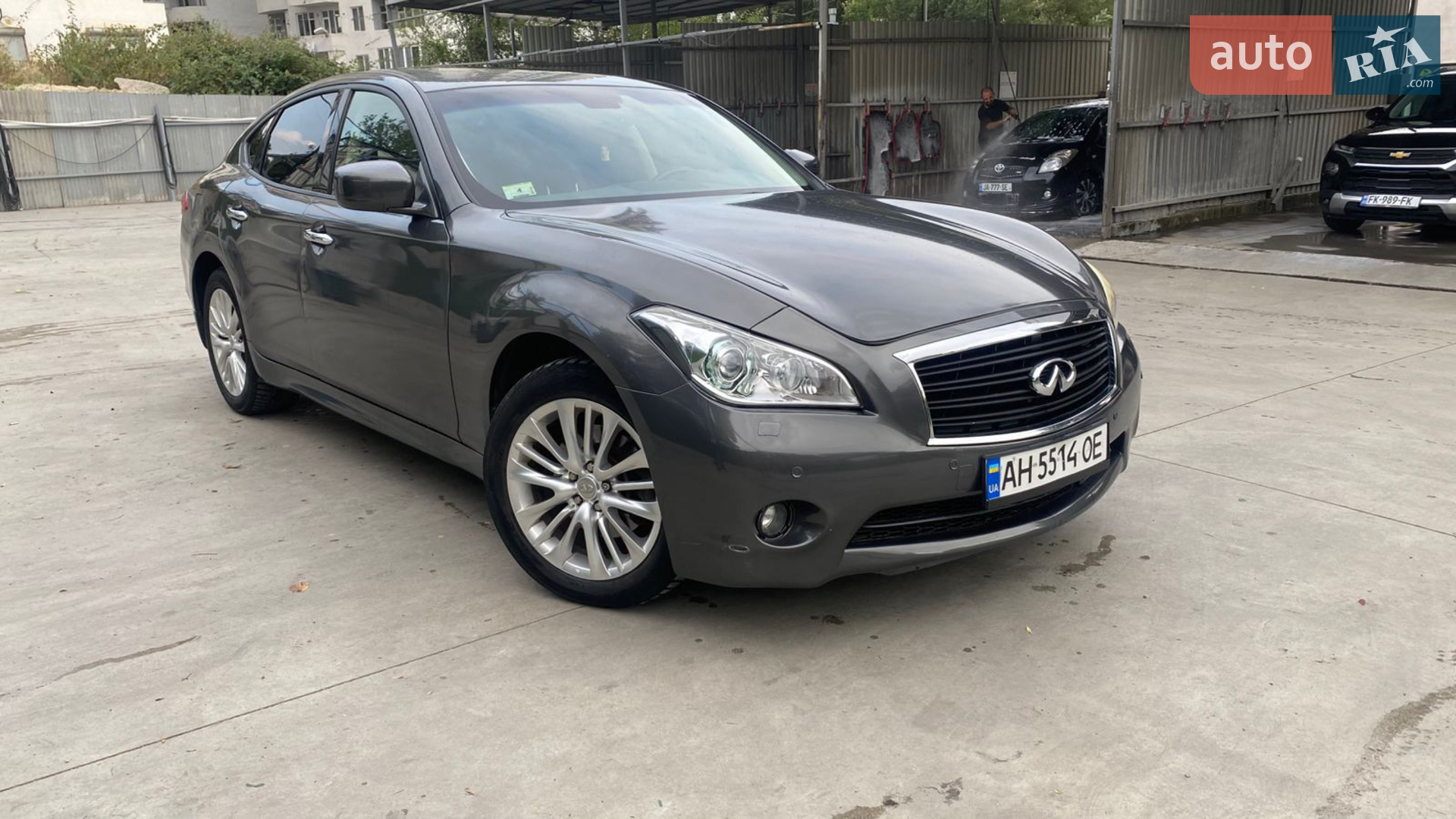 Infiniti M37, 2011
