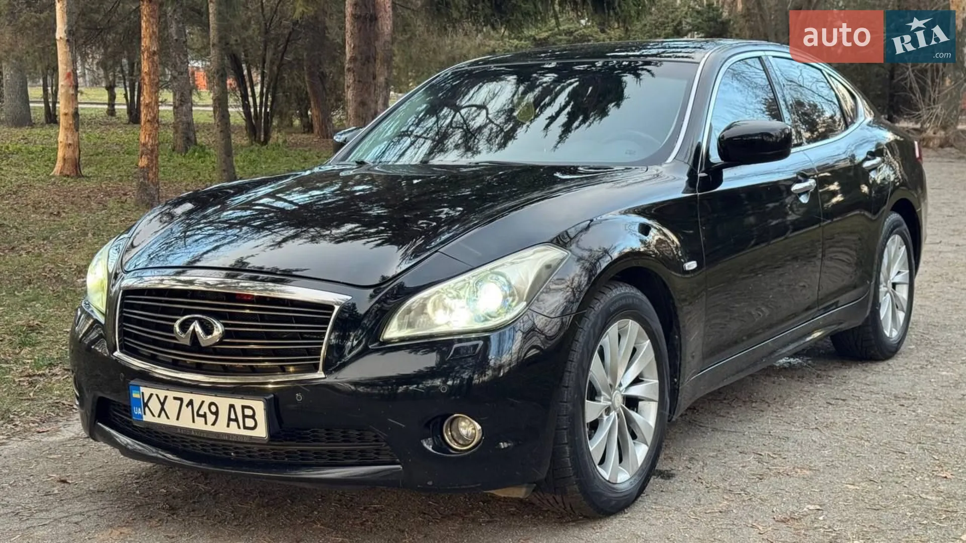 Infiniti M37, 2011
