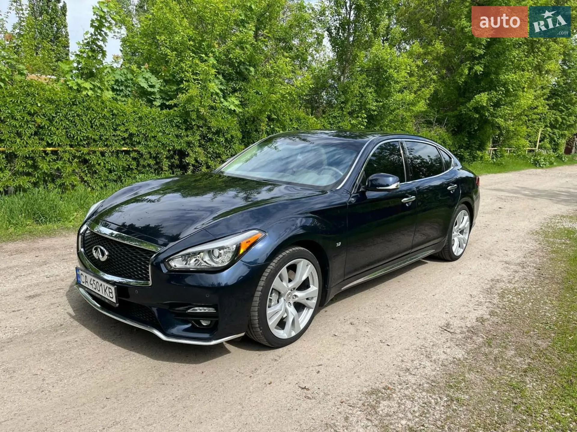 Infiniti Q70, 2018