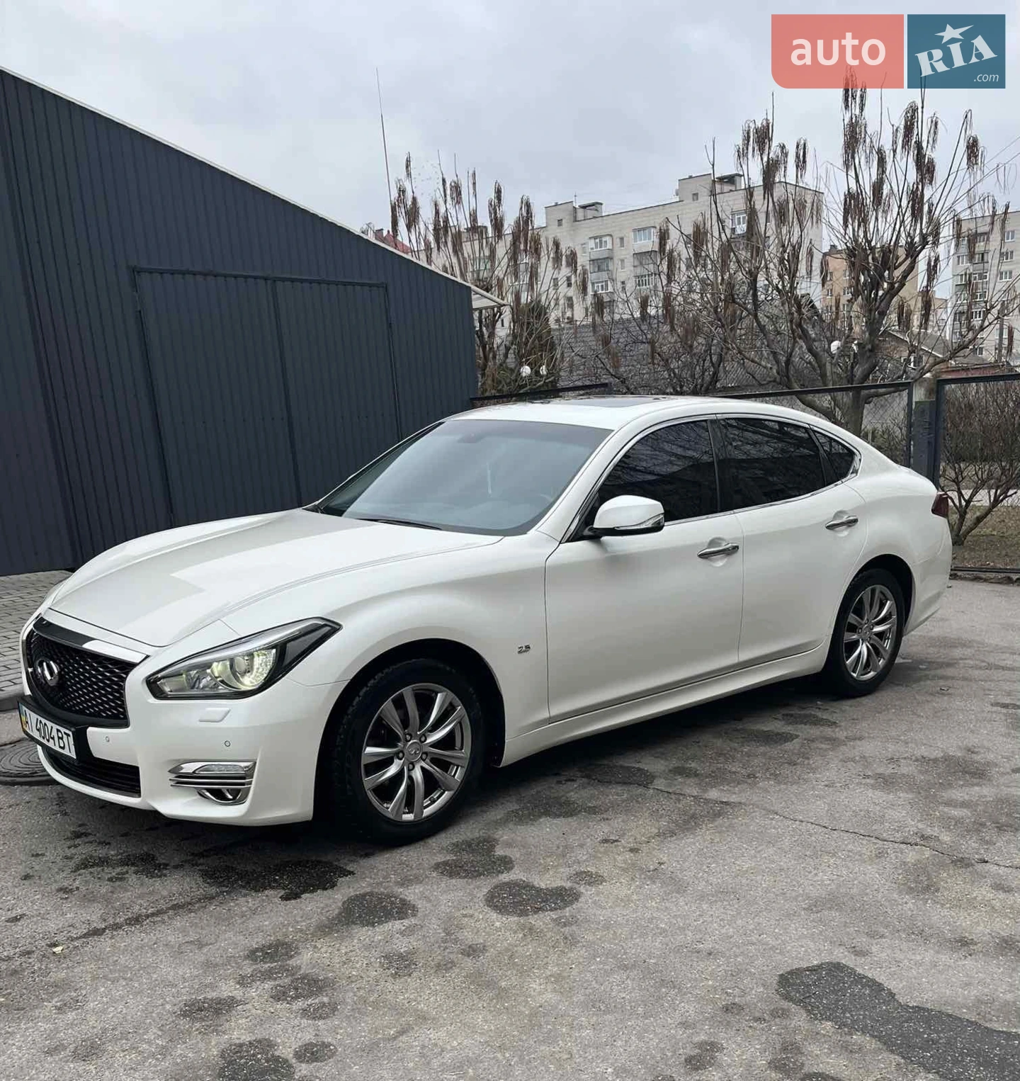 Infiniti Q70, 2016