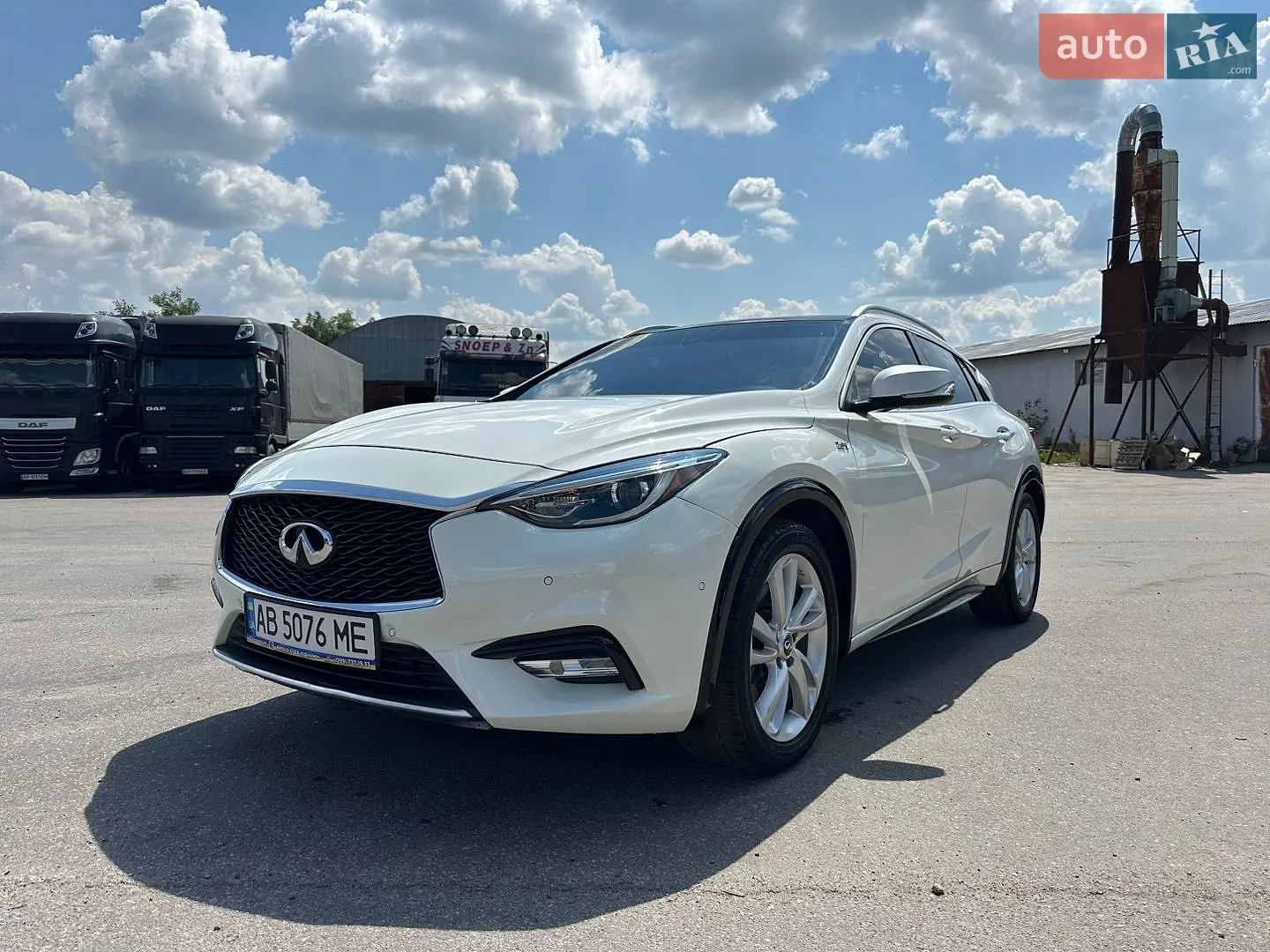 Infiniti QX30, 2017