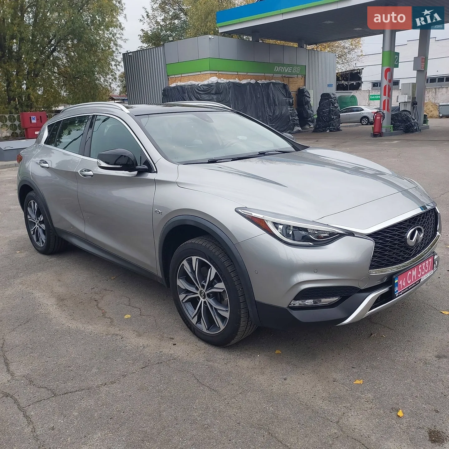 Infiniti QX30, 2016