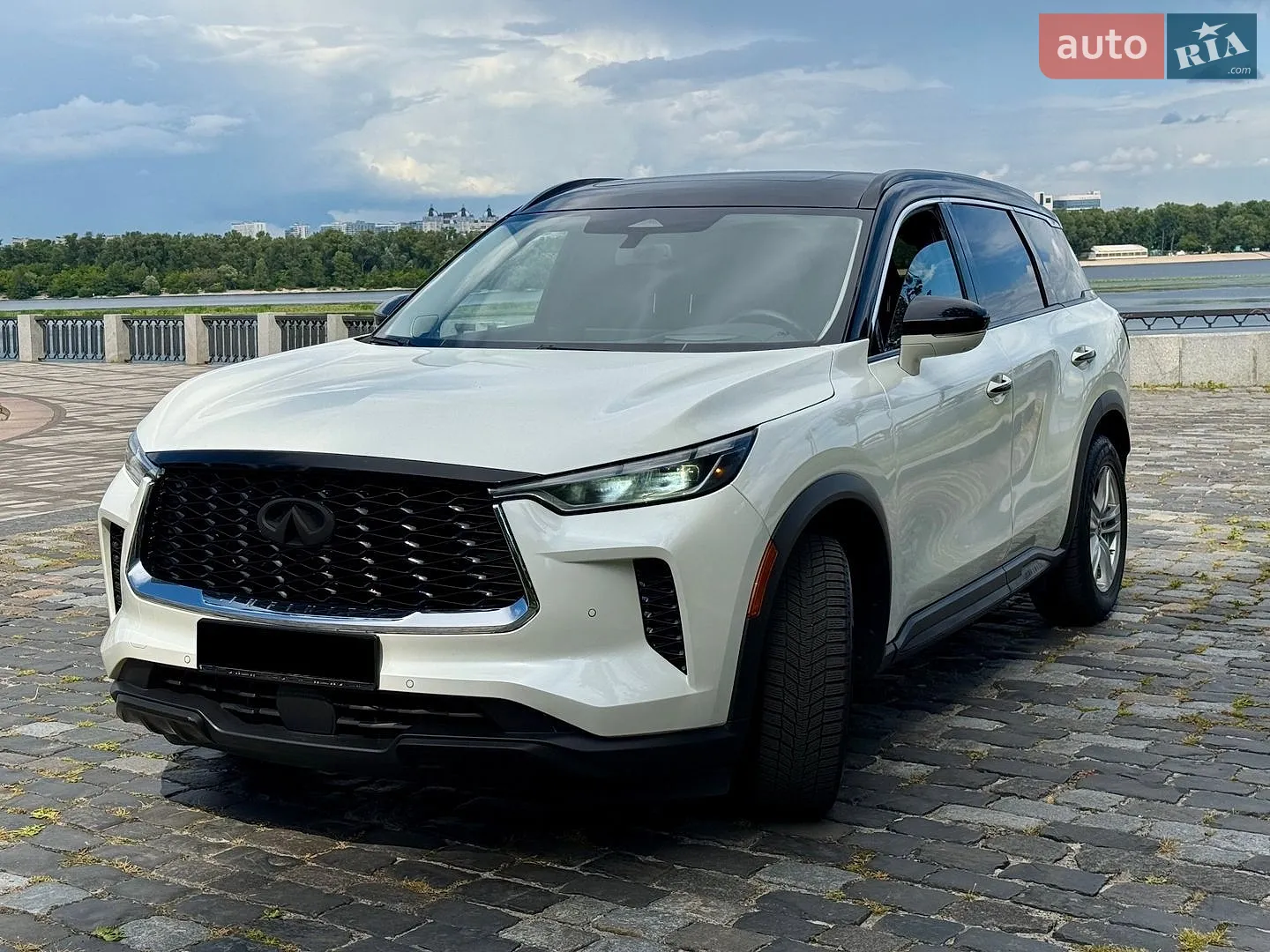 Infiniti QX60, 2022