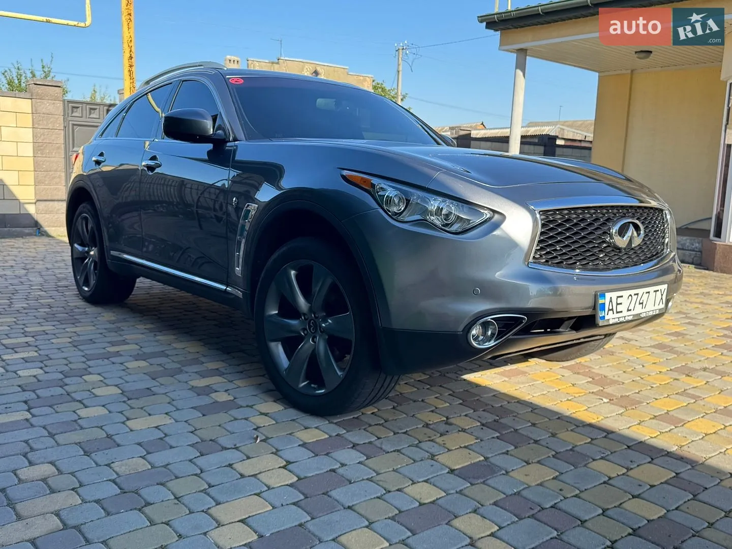 Infiniti QX70, 2017